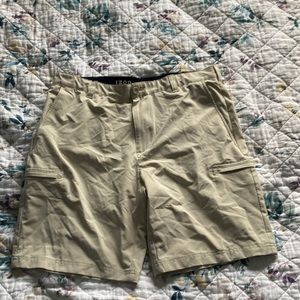 Golf short size 36